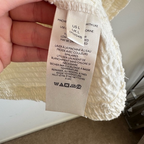 ANTHROPOLOGIE cream/ivory smocked bell sleeve knit top size Large - Picture 7 of 8